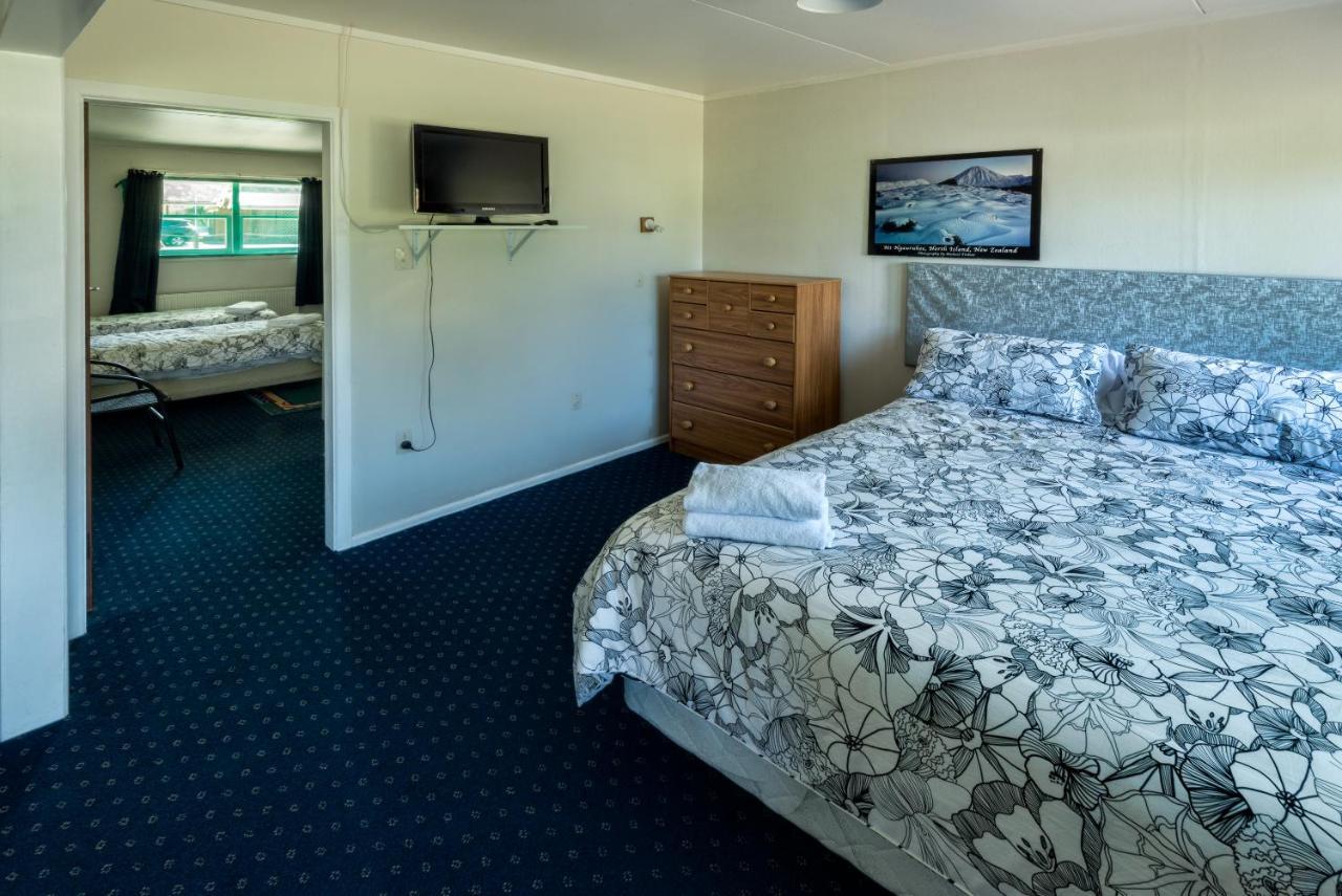 Oasis Motel & Holiday Park Turangi Kültér fotó